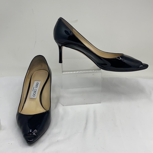 Jimmy Choo Size 37 / US 7 Black Low Heel Patent Pumps - Picture 1 of 7